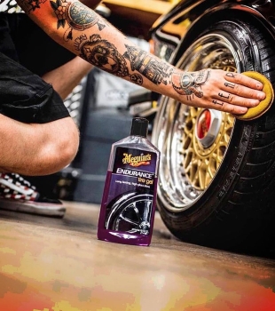 Preview: Meguiars Endurance High Gloss Anwendung