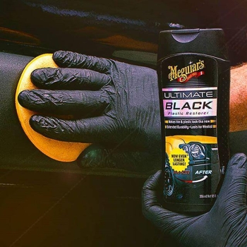 Preview: Meguiars Ultimate Black Anwendung
