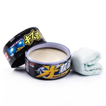 Preview: Soft99 Scratch Revolution Wax geöffnet mit Tuch