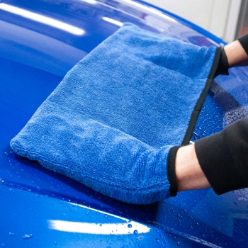 Preview: Soft99 Max Wash 4Pockets Format Cloth Trockenhandtuch Anwendung