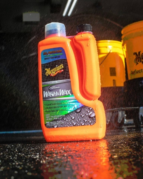 Meguiars Hybrid Ceramic Wash & Wax Autoshampoo 1,65L + + Ceramic Wash Mitt Waschhandschuh