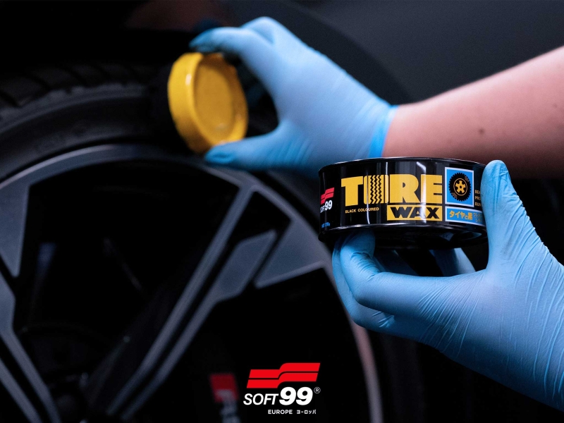 Soft99 Tire Black Wax Reifenschwarz 170g