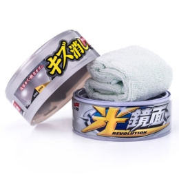 Soft99 Scratch Revolution Wax geöffnete Dose mit Tuch