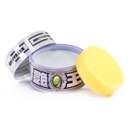 Soft99 The King of Gloss White geöffnete Dose mit Schwamm